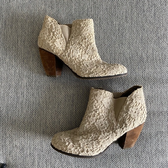Not Rated Shoes - Not Rated Hamilton Ankle Boots Size 10